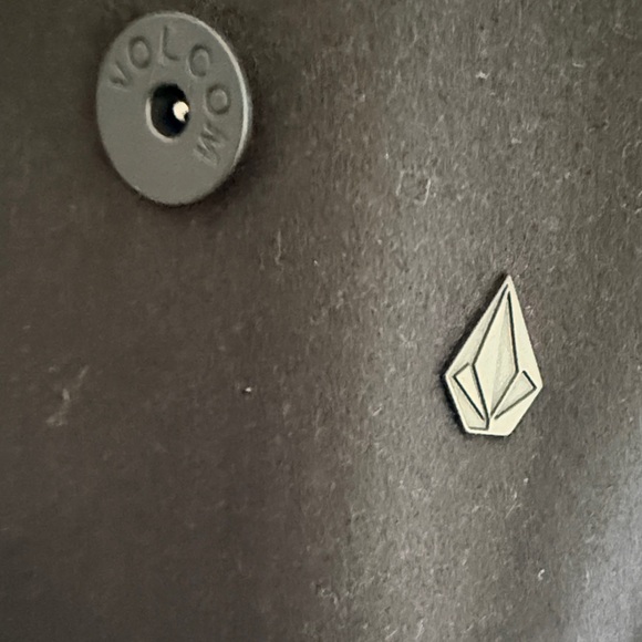 Volcom jacket - Picture 2 of 4